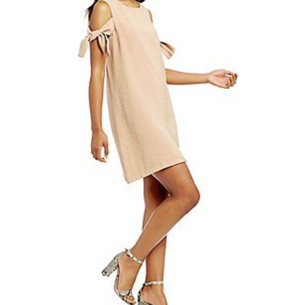 J.O.A tie sleeve cold shoulder shift dress